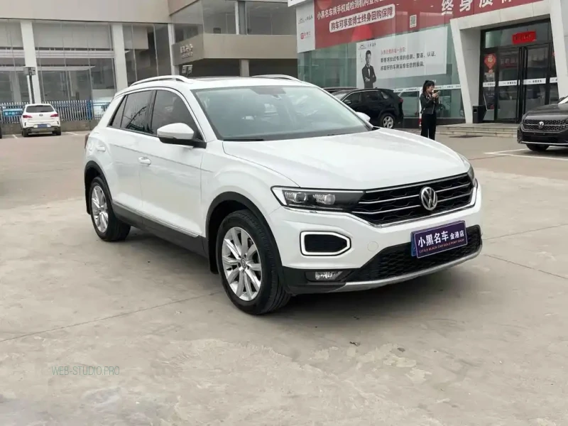 VOLKSWAGEN T-ROC TANGE