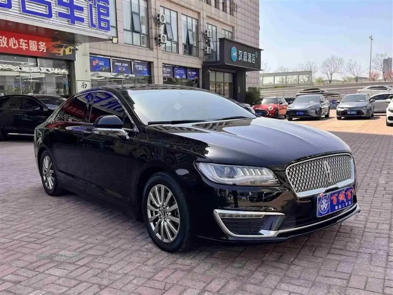 LINCOLN MKZ