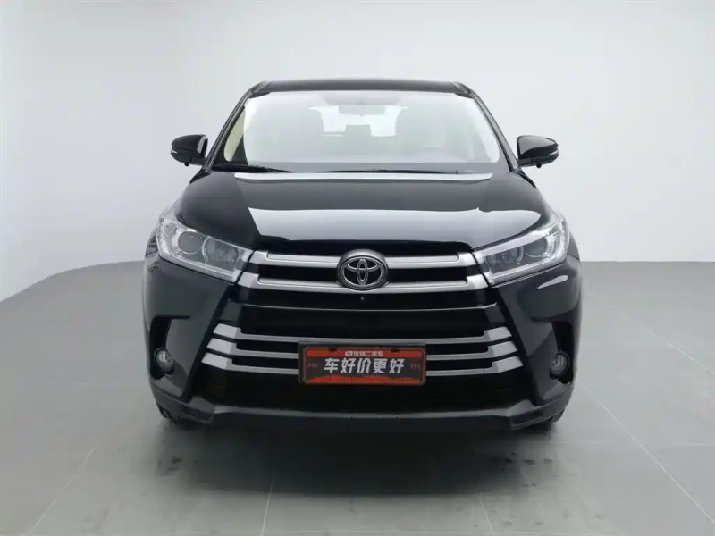 TOYOTA HIGHLANDER