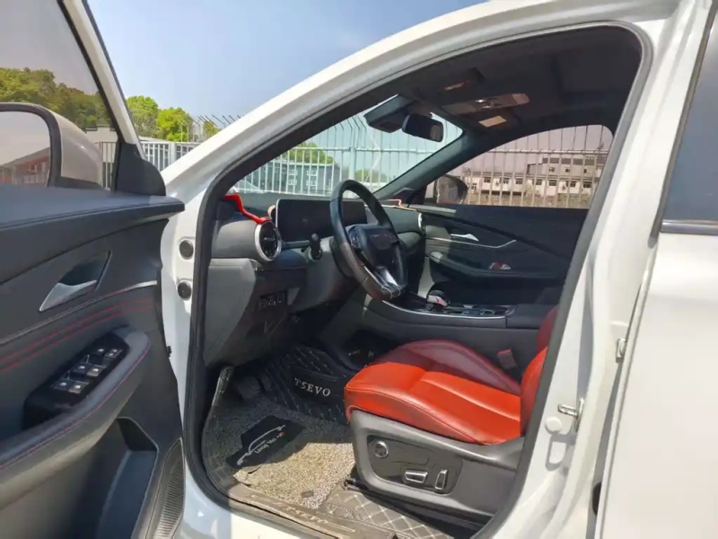 DONGFENG FORTHING T5 EVO