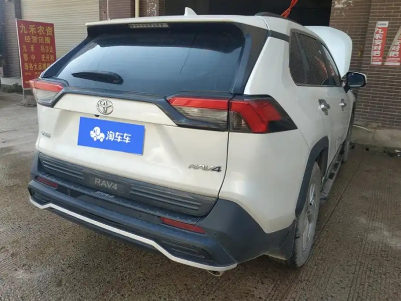 TOYOTA RAV4 RONGFANG
