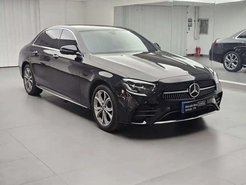 MERCEDES BENZ E-CLASS