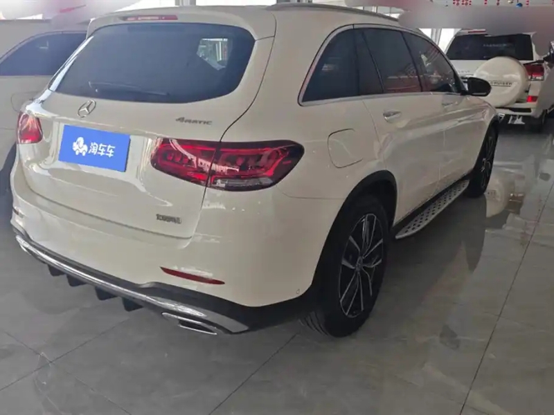 MERCEDES BENZ GLC