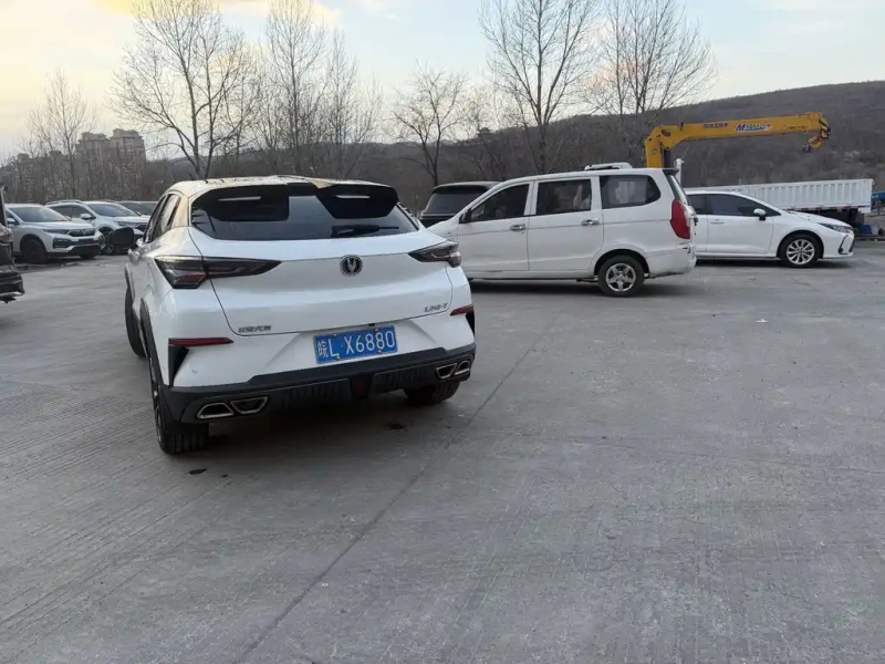 CHANGAN UNI-T