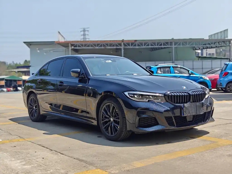 BMW 3-SERIES