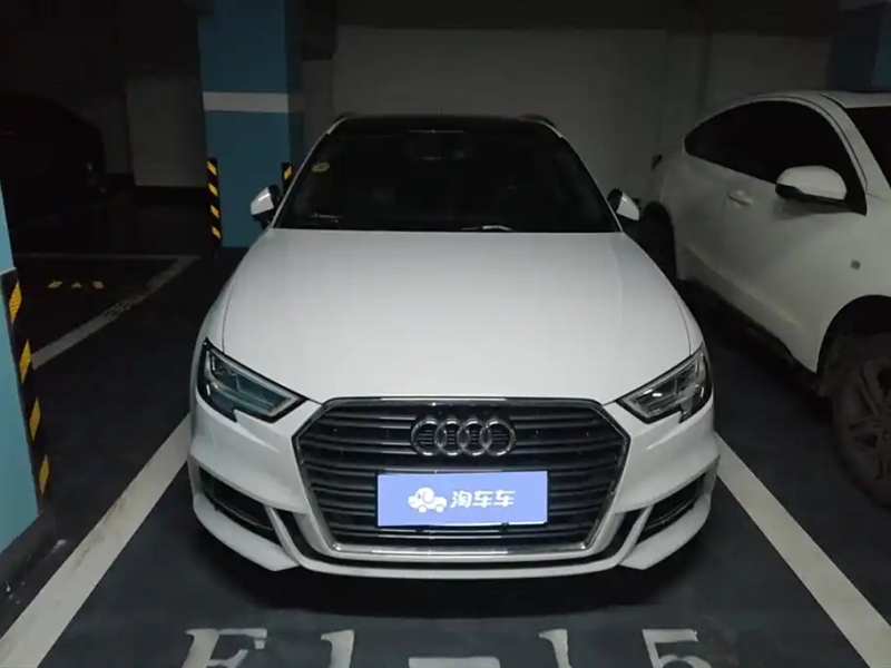 AUDI A3  2018