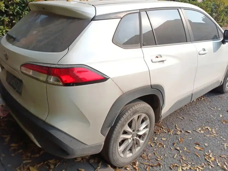 TOYOTA COROLLA CROSS