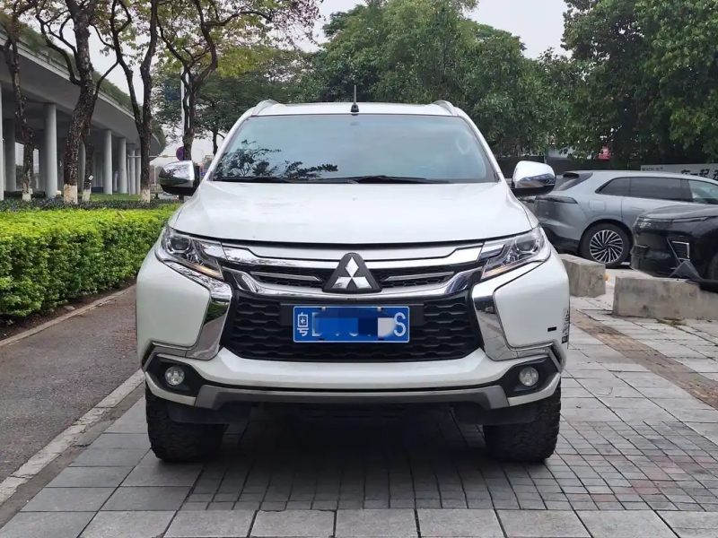 MITSUBISHI PAJERO.SPORT IMPORT  2019