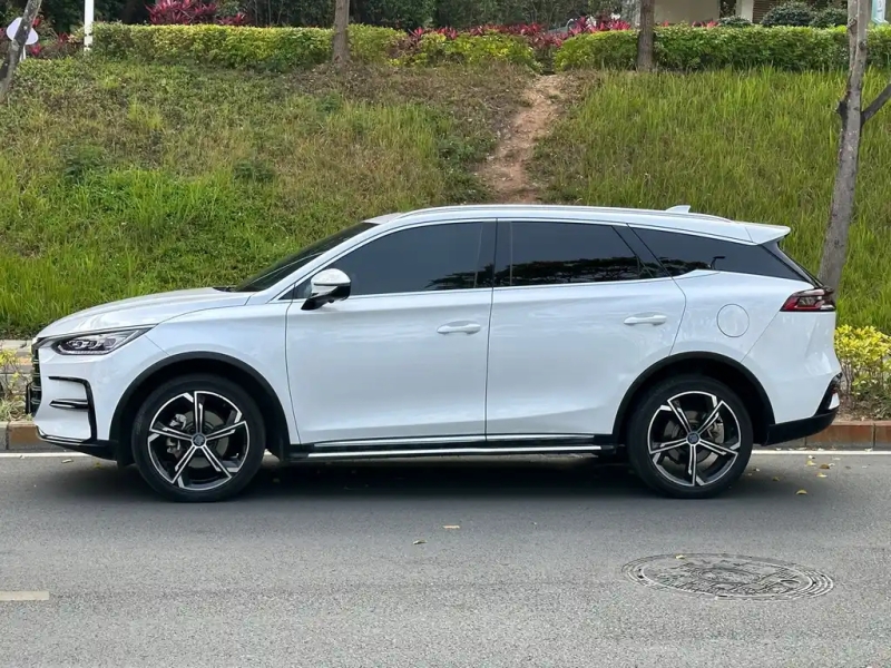 BYD TANG NEW ENERGY
