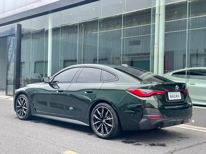 BMW 4-SERIES