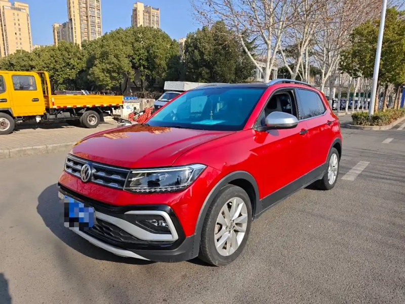 VOLKSWAGEN T-CROSS