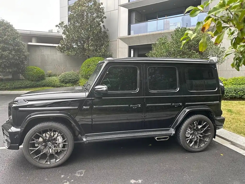 MERCEDES BENZ G-CLASS AMG