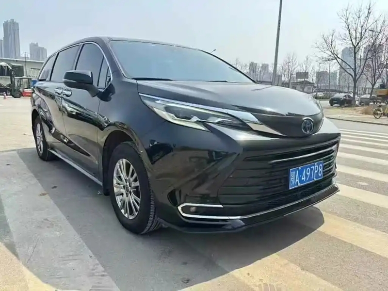 TOYOTA SIENNA SIENNA