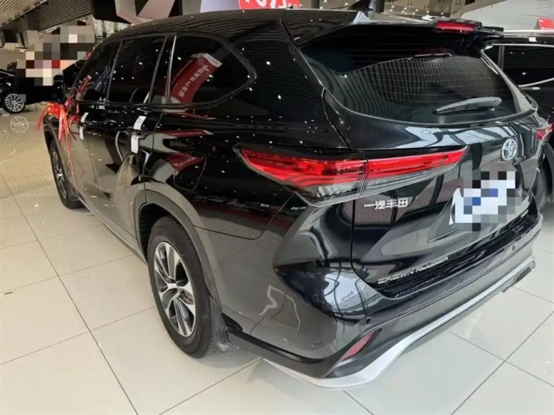 TOYOTA CROWN LUFANG