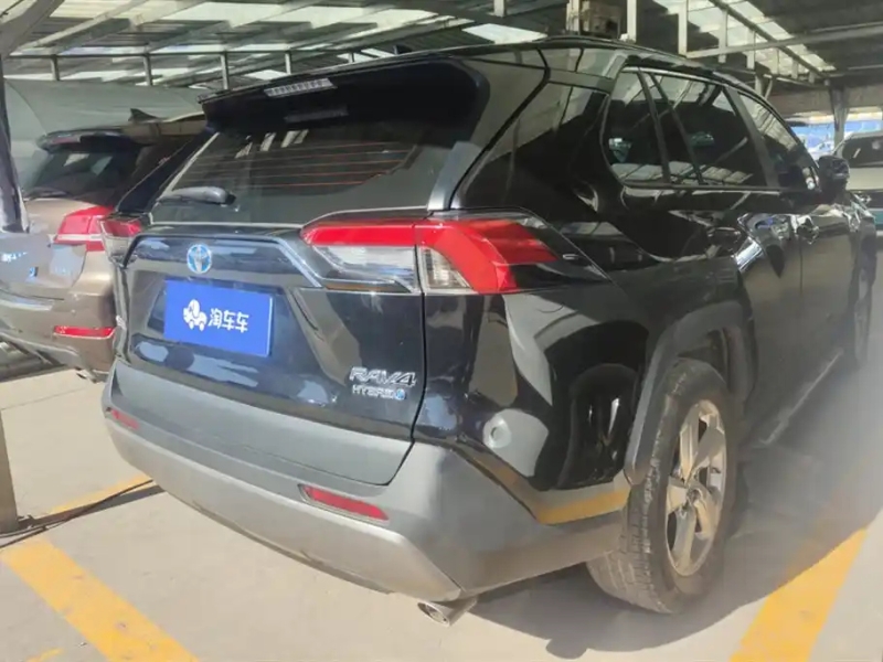 TOYOTA RAV4 RONGFANG