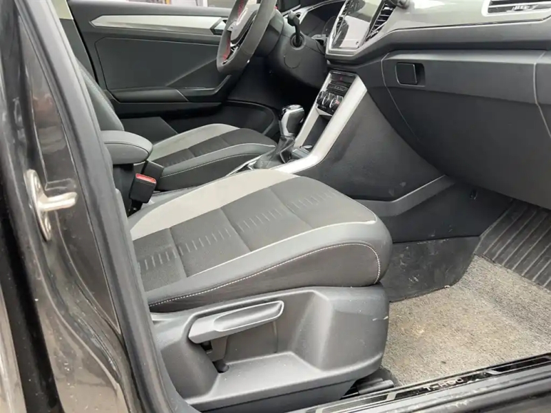 VOLKSWAGEN T-ROC TANGE