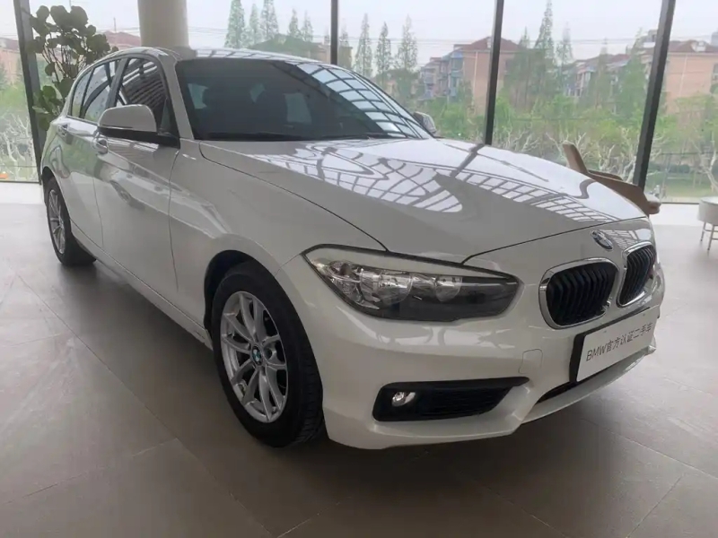 BMW 1-SERIES IMPORT