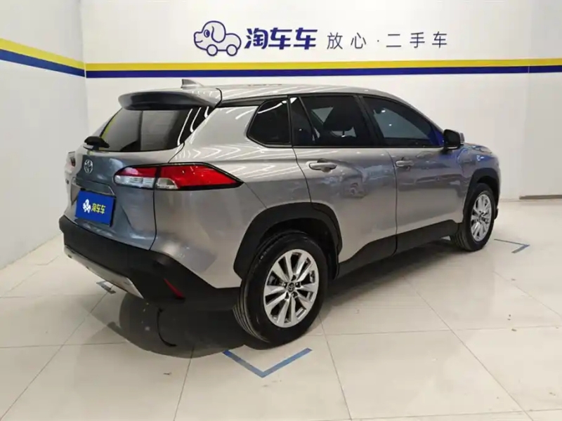 TOYOTA COROLLA CROSS