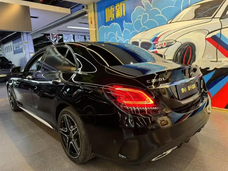 MERCEDES BENZ C-CLASS