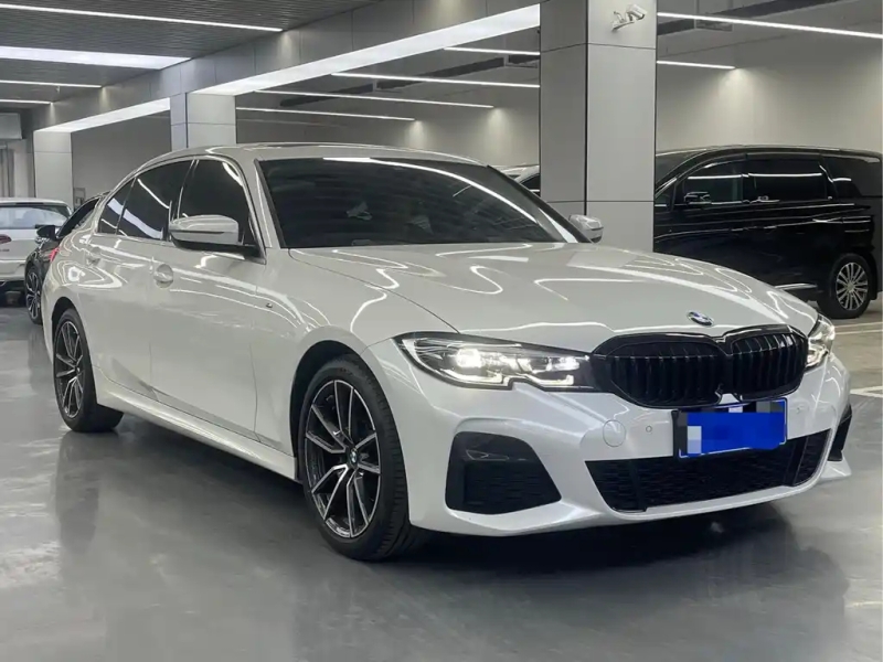 BMW 3-SERIES