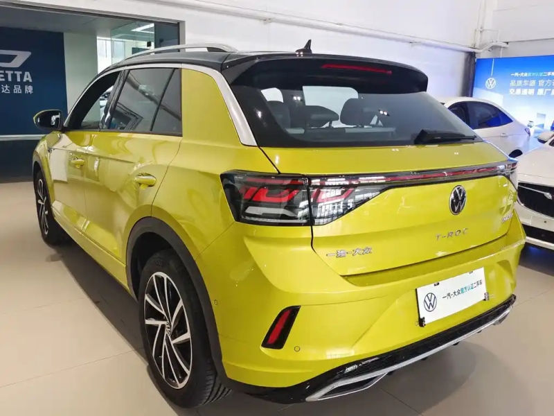 VOLKSWAGEN T-ROC TANGE