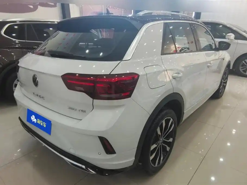 VOLKSWAGEN T-ROC TANGE