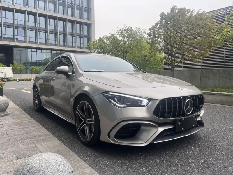 MERCEDES BENZ CLA AMG