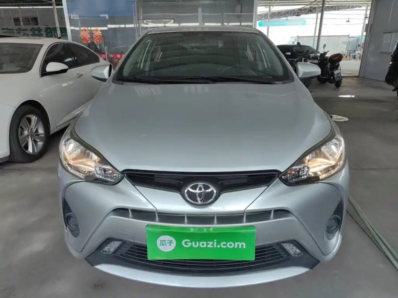 TOYOTA YARIS L ENJOY