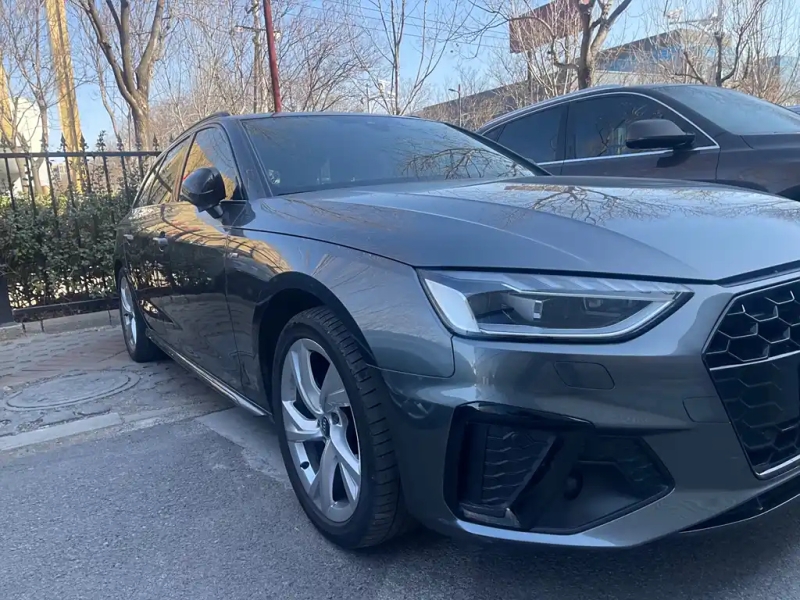 AUDI A4 IMPORT