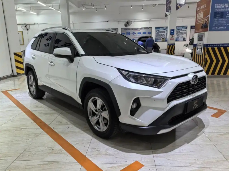 TOYOTA RAV4 RONGFANG