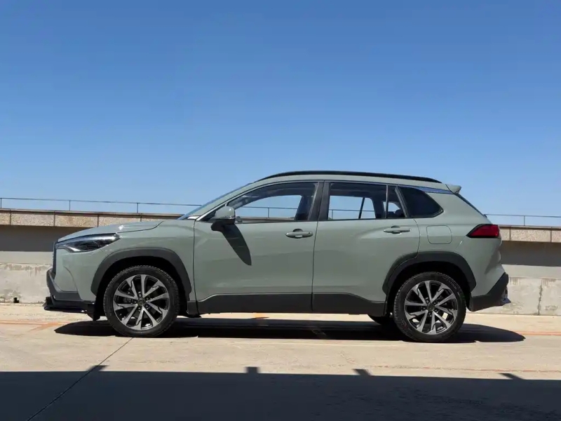 TOYOTA COROLLA CROSS