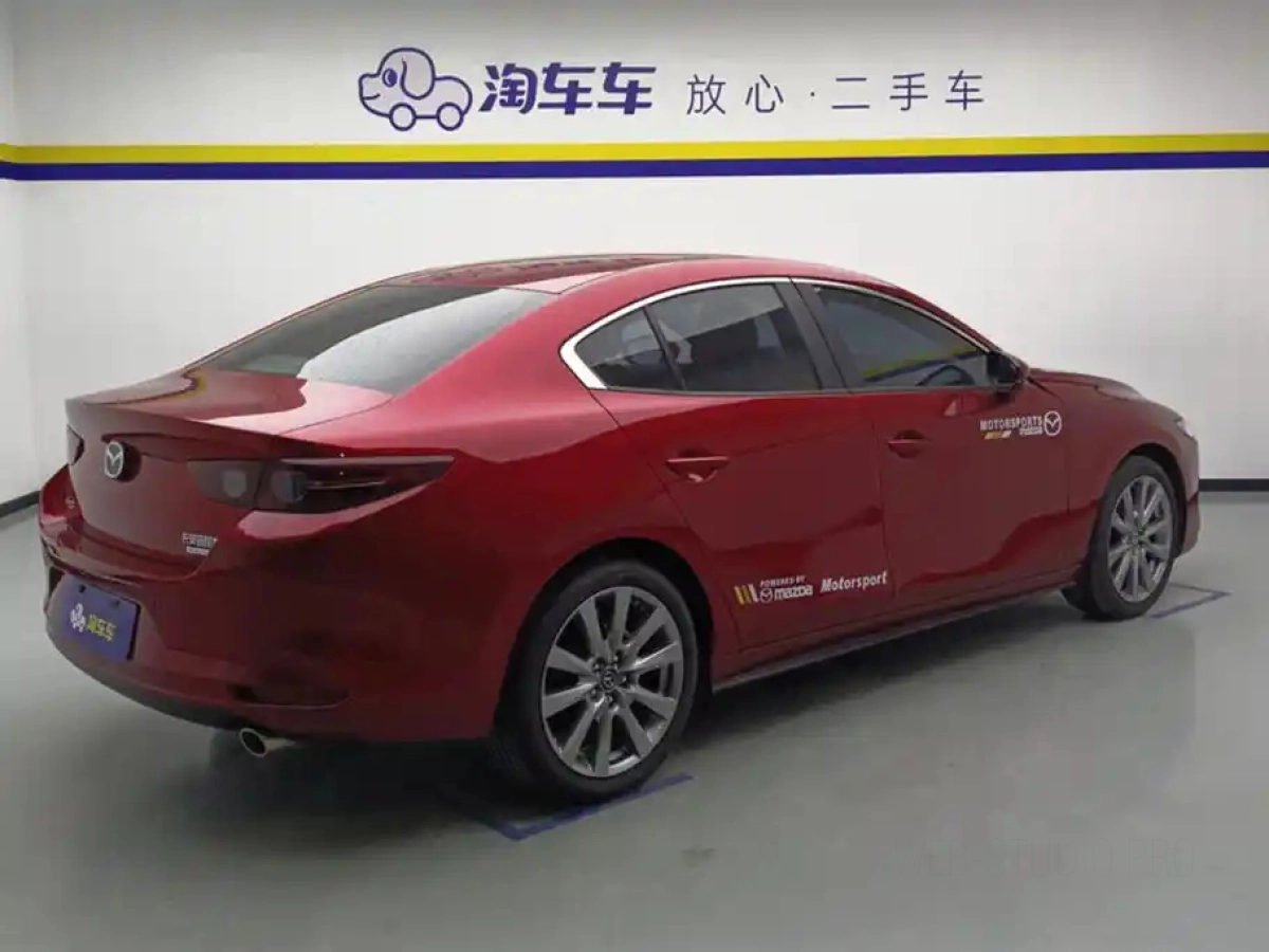 MAZDA 3 AXELA