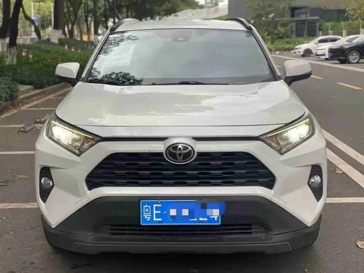 TOYOTA RAV4 RONGFANG