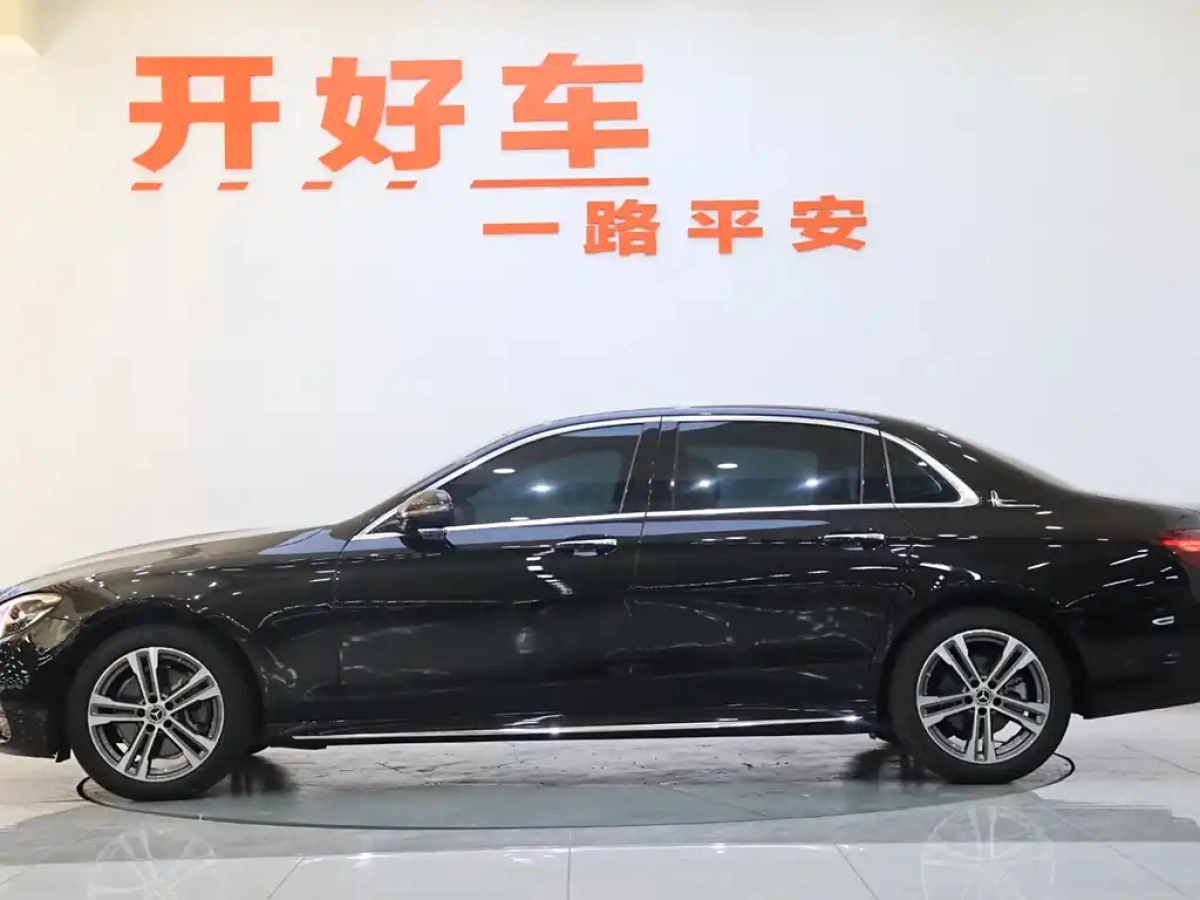 MERCEDES BENZ E-CLASS