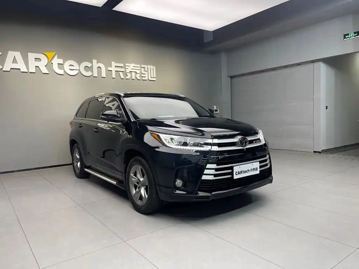 TOYOTA HIGHLANDER