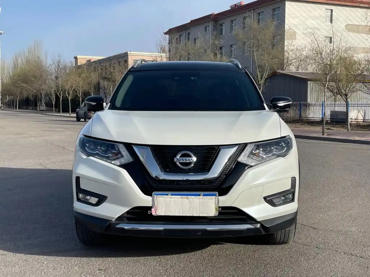 NISSAN X-TRAIL