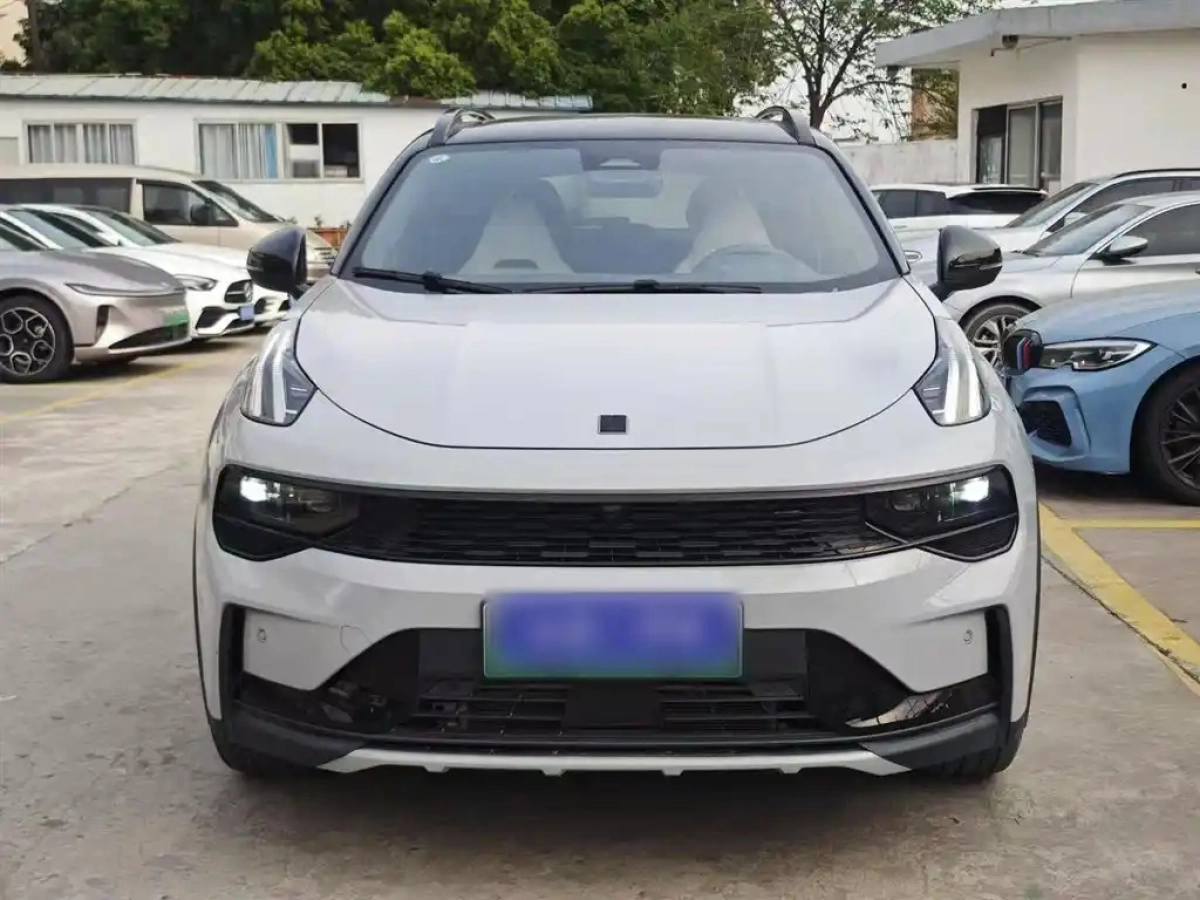 LYNK&CO 01 NEW ENERGY