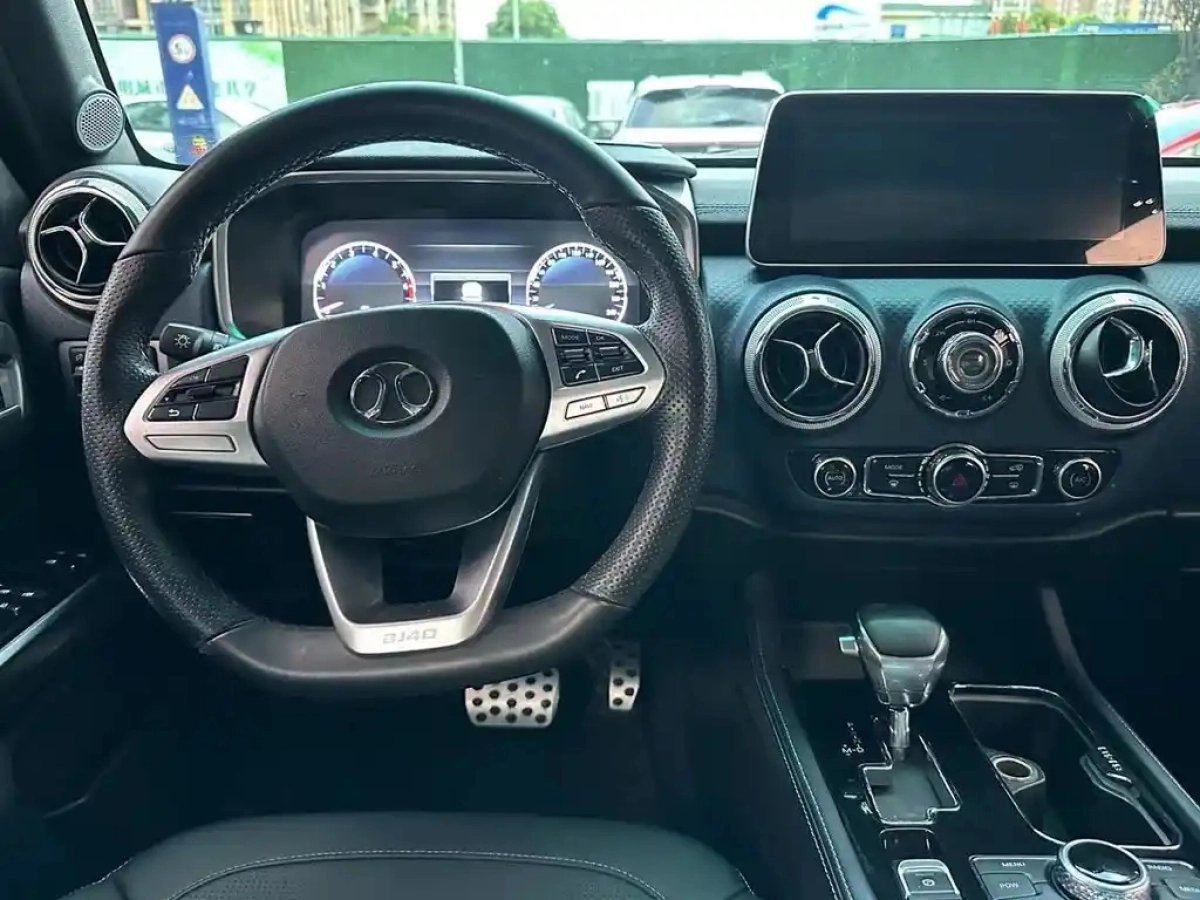 BAIC BJ40