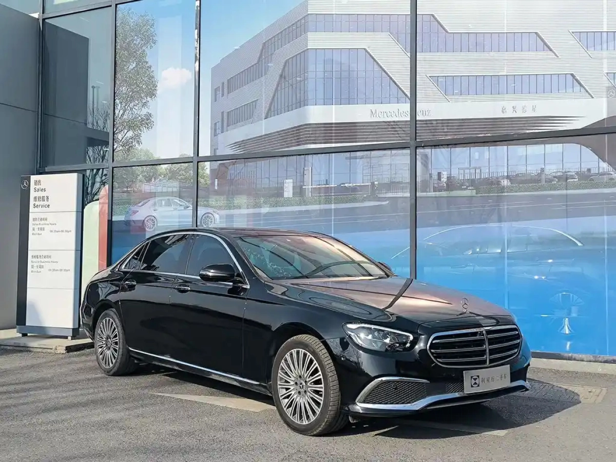 MERCEDES BENZ E-CLASS