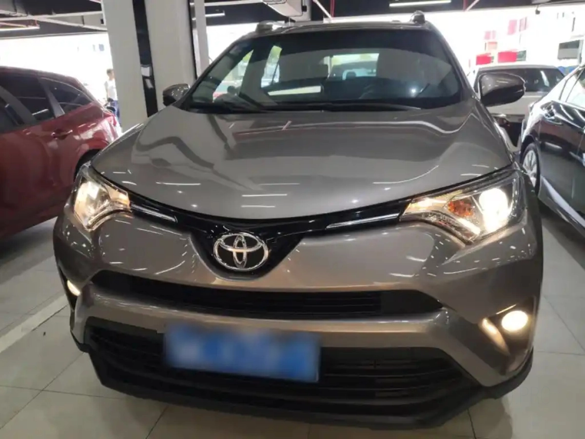 TOYOTA RAV4 RONGFANG