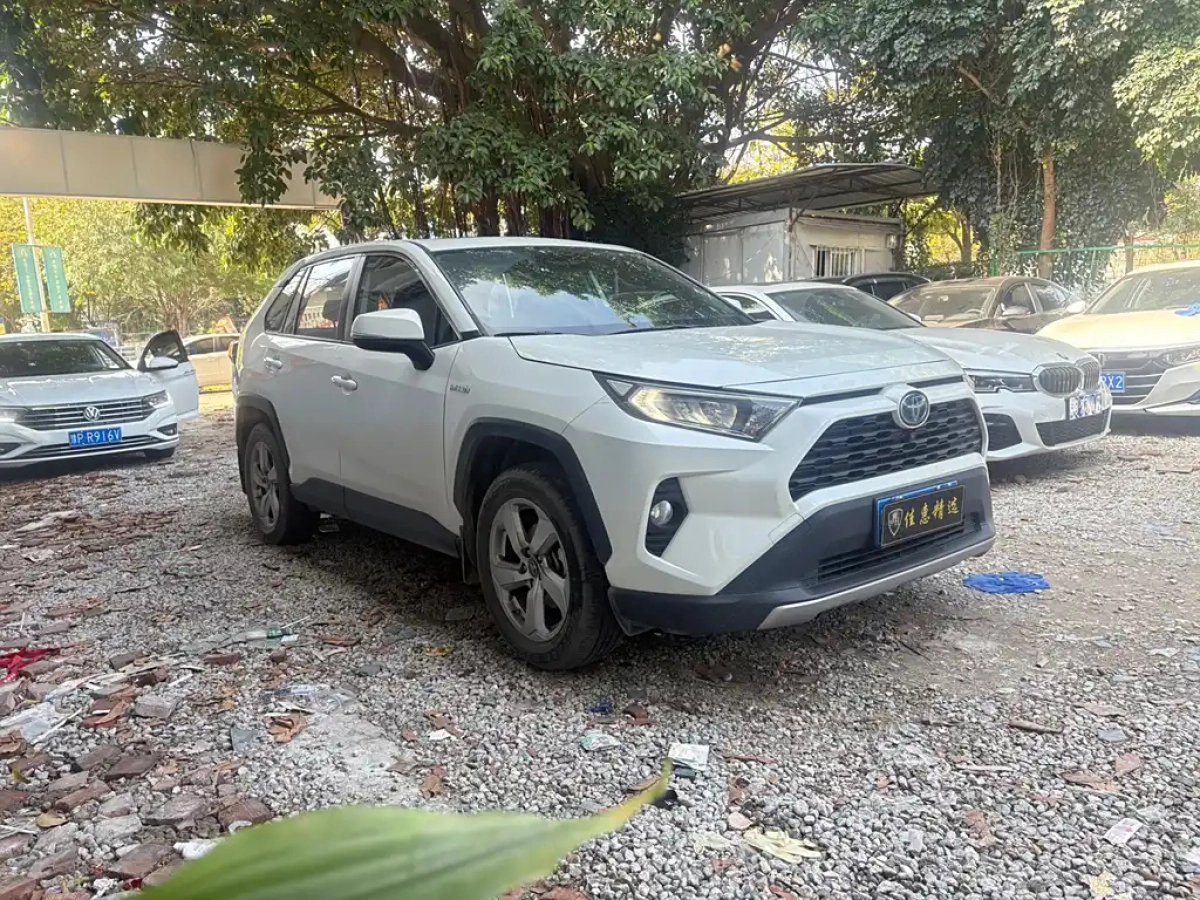 TOYOTA RAV4 RONGFANG