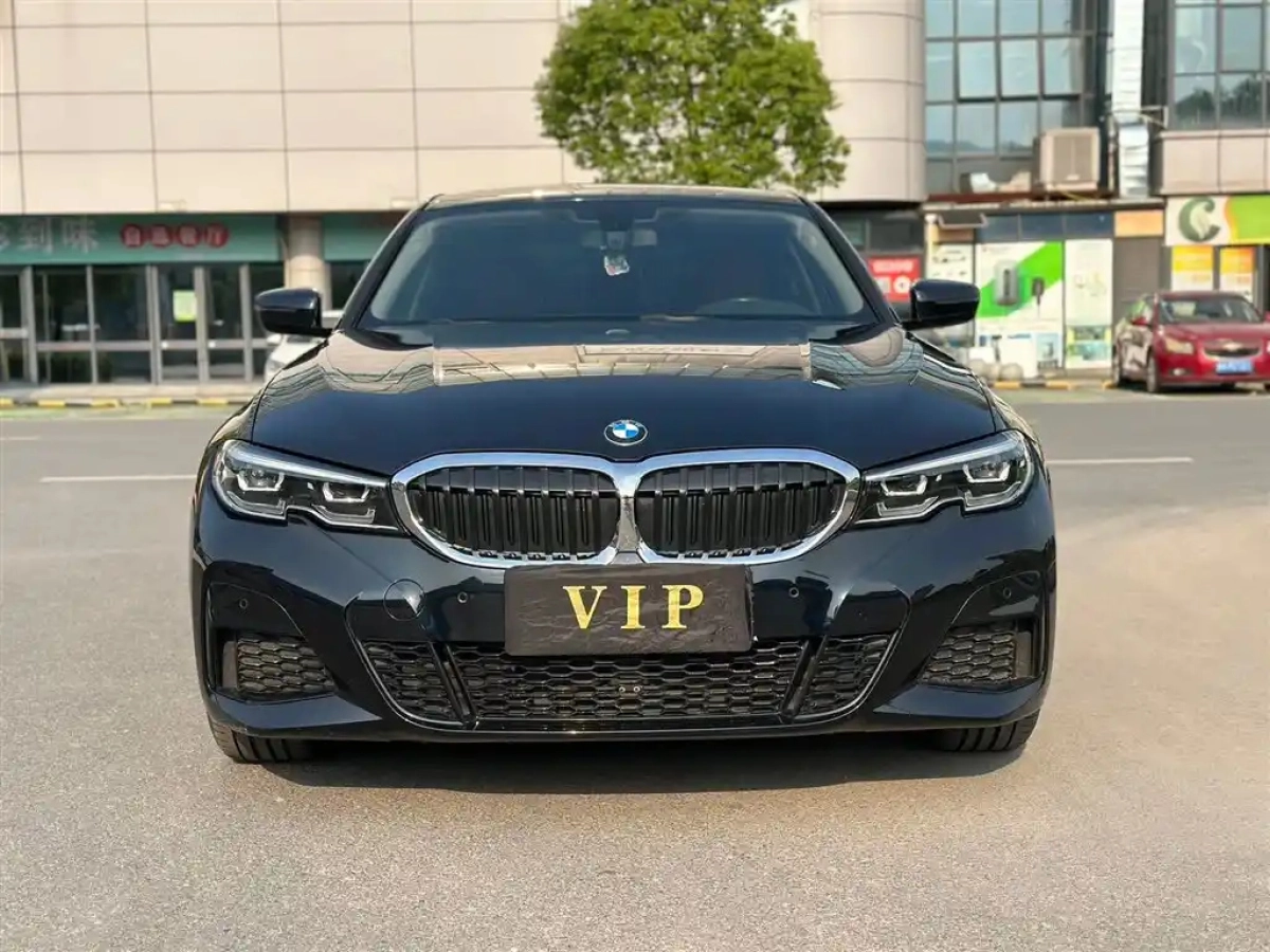 BMW 3-SERIES