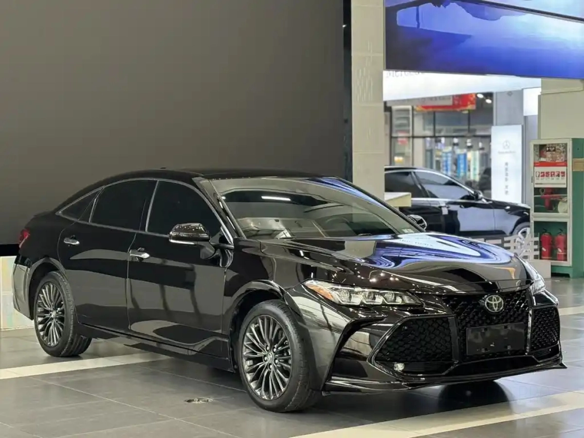 TOYOTA AVALON