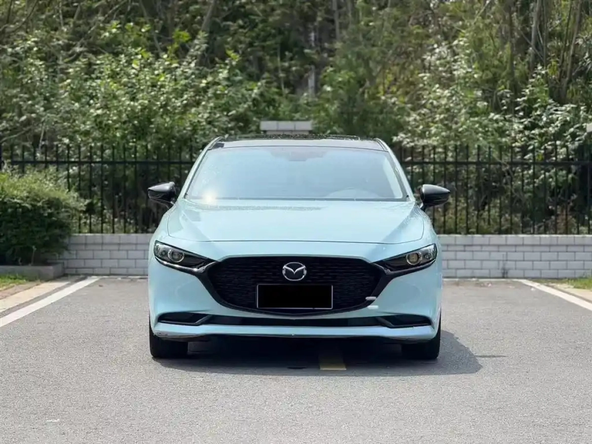 MAZDA 3 AXELA