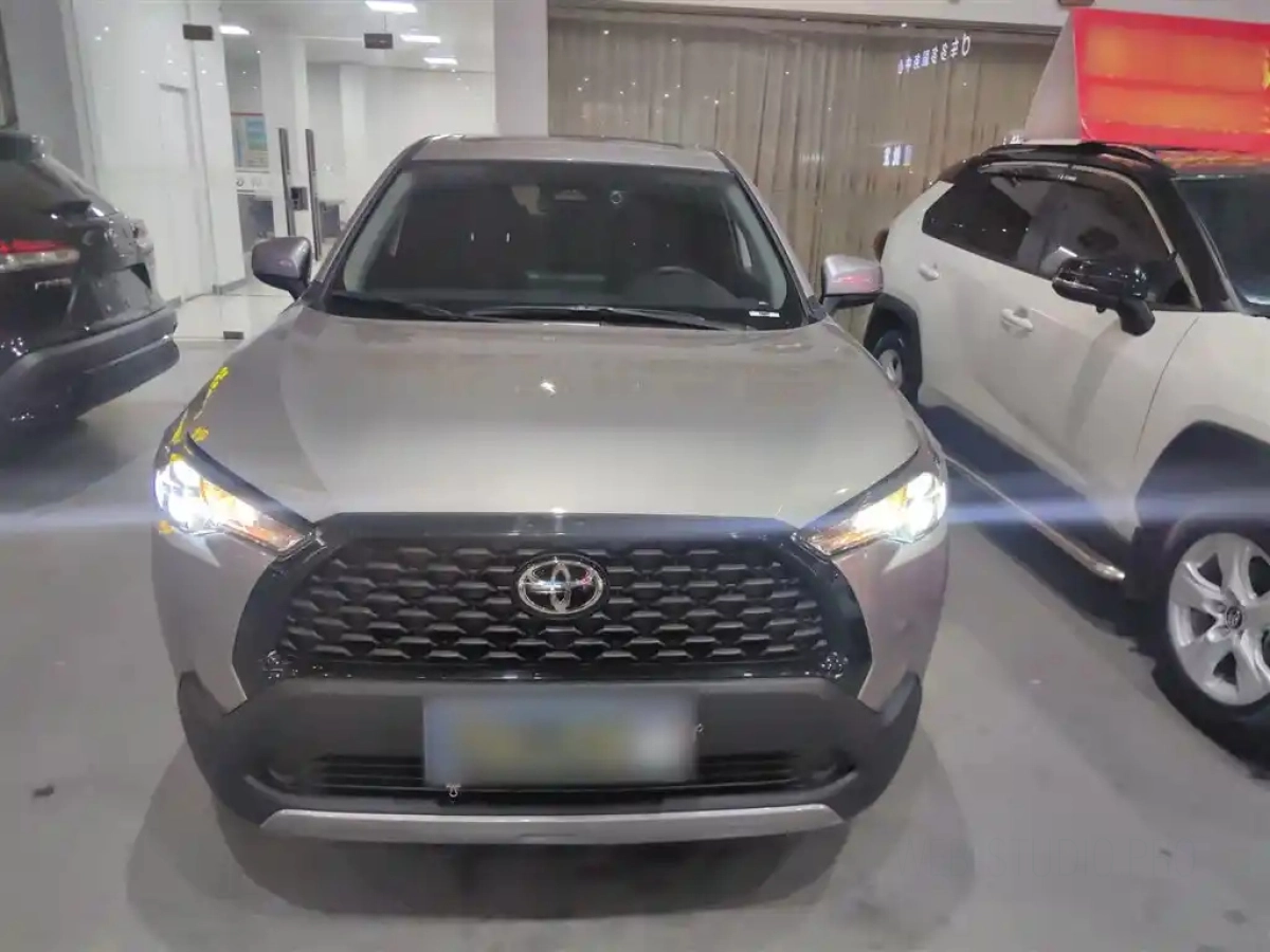TOYOTA COROLLA CROSS
