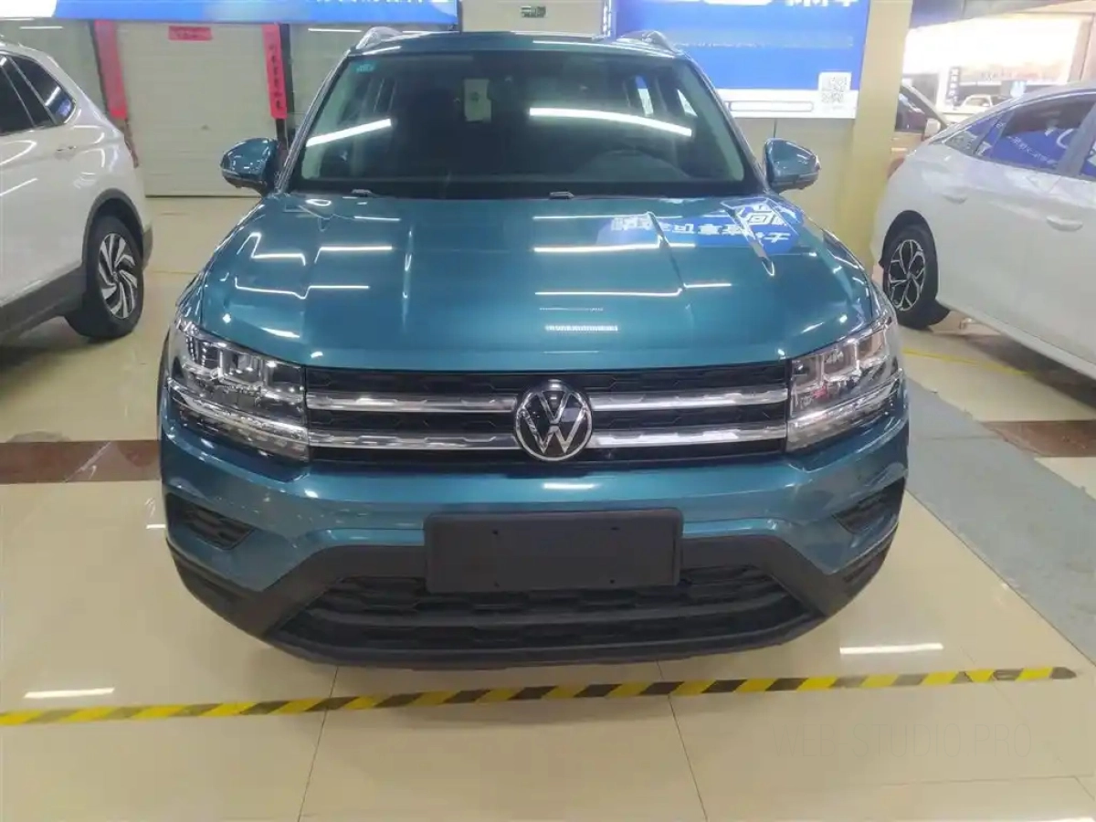 VOLKSWAGEN THARU