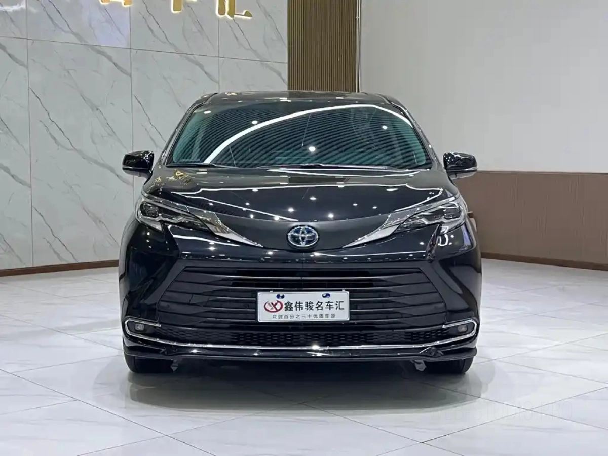 TOYOTA SIENNA SIENNA