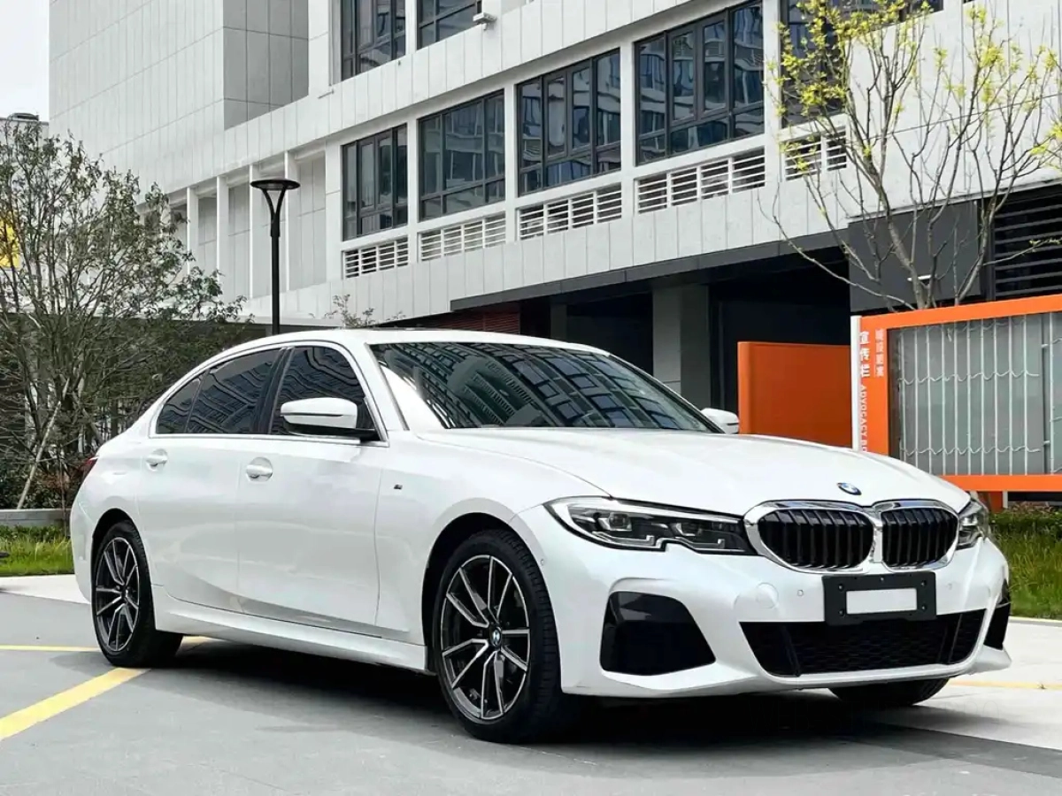 BMW 3-SERIES