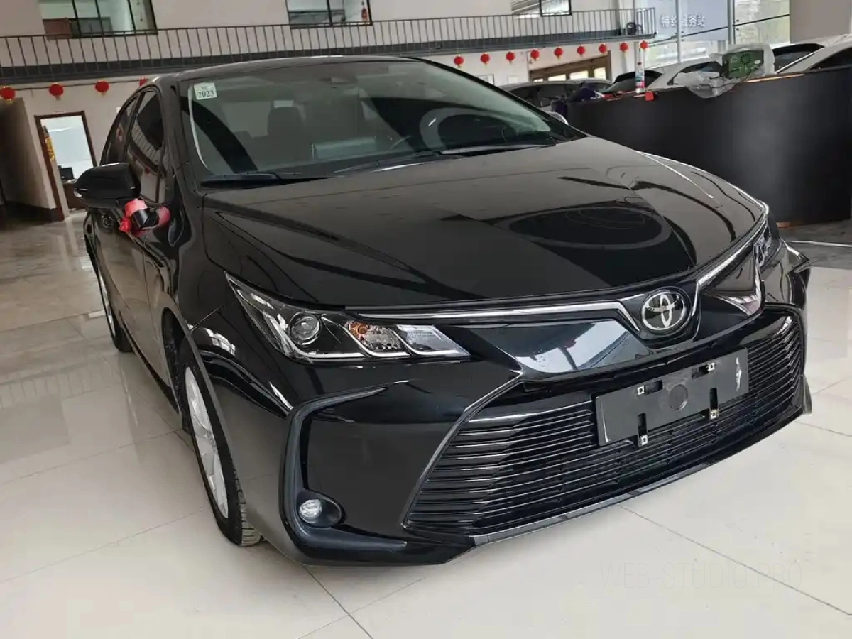 TOYOTA COROLLA