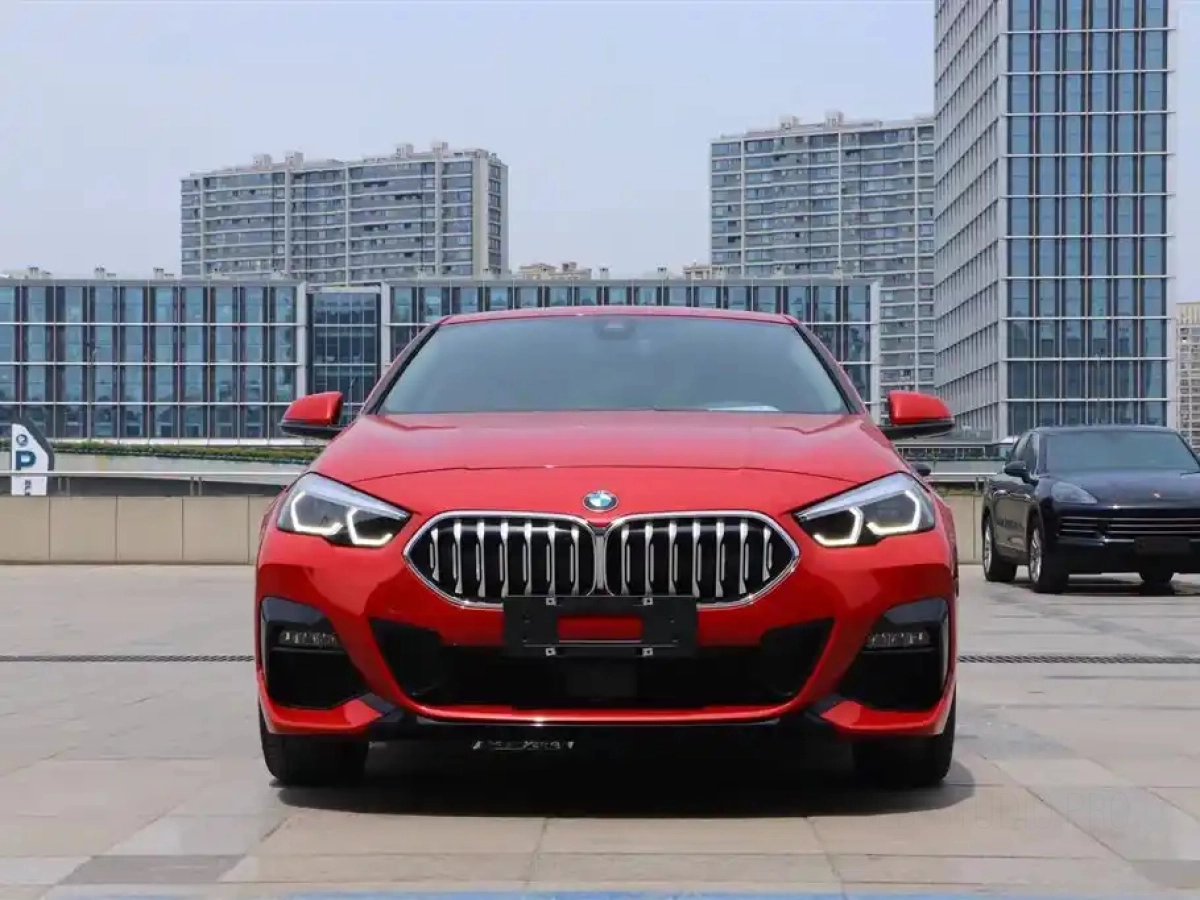 BMW 2-SERIES
